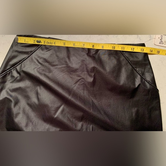 Emma Black for Saks 5th Avenue Outlet Elegant Black Maxi Skirt - SZ 4 - Picture 10 of 11